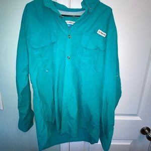 Mens jacket. Some pilling in the inside. No stains.